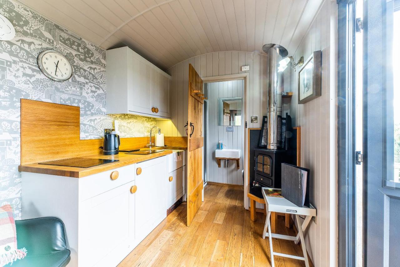 The Little John Petite Cosy Log Cabin - Sleeps 2, Great For Romantic Breaks, Couples, Single Guests, Near Sherwood Forest At Fairview Farm, Nottingham Set In 88 Acres Blidworth Экстерьер фото