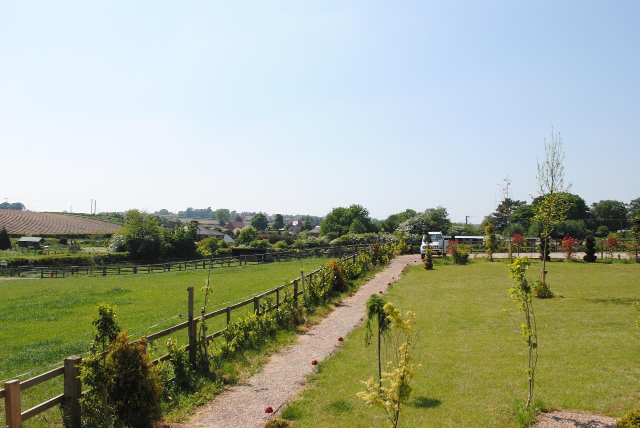 The Little John Petite Cosy Log Cabin - Sleeps 2, Great For Romantic Breaks, Couples, Single Guests, Near Sherwood Forest At Fairview Farm, Nottingham Set In 88 Acres Blidworth Экстерьер фото